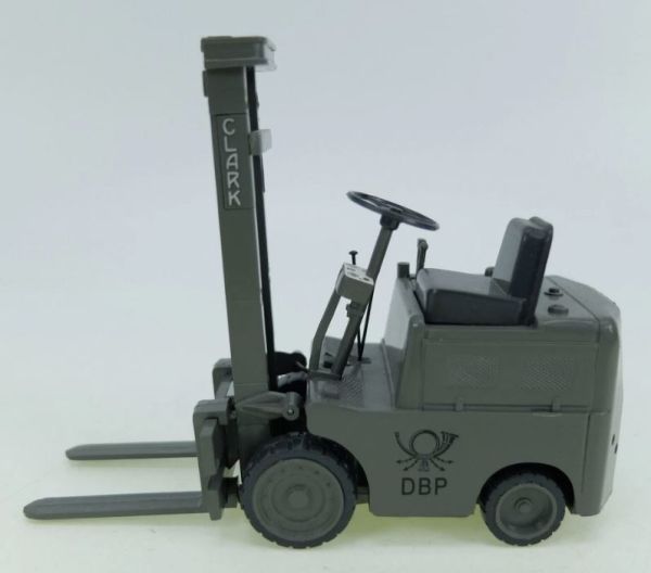 WIK83-12 - USATO - Carrello elevatore CLARK, Grigio - DBP - Servizio Corriere a Distanza Tedesco - 1