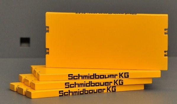 YCC604-1S - 4 Targhe stradali - 11 x 5 cm - Giallo RAL1007 SCHMIDBAUER KG - 1