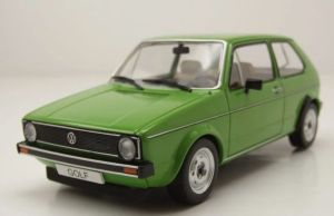 WBXWB124264 - Volkswagen Golf I verde del 1974