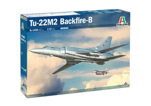 ITA1440 - Aereo da bombardamento TUPOLEV Tu-22 M3 Backfire B da assemblare e dipingere