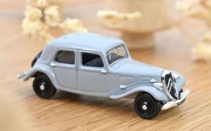 NOREV153027 - Citroën 11A del 1937 grigia