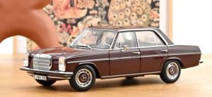NOREV183778 - MERCEDES-BENZ 200 1968 Marrone rossastro scuro