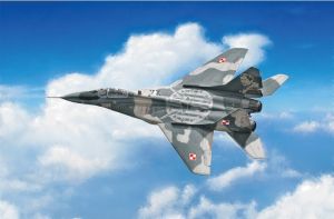 ITA1377 - Aereo da caccia MIG-29 Fulcrum da assemblare e verniciare