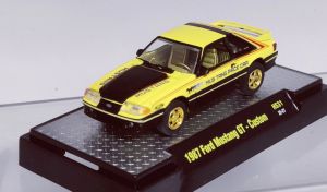 M2M-31500-HS31 - FORD Mustang GT - MUSTANG PACE CAR gialla del 1987 personalizzata in blister
