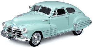 MST32921GN - CHEVROLET Fleetline Aarosedan 1948 Verde
