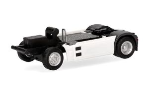 HER086325 - MAN TGX telaio a 2 assi con vano batterie e carenatura laterale - 2 pezzi da assemblare