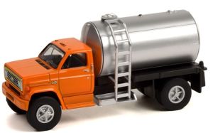 GREEN45140-A - CHEVROLET C-60 cisterna 4x2 SD TRUCKS in blister