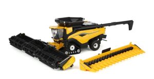ERT61001 - Mietitrebbia NEW HOLLAND CR11 con 2 testate