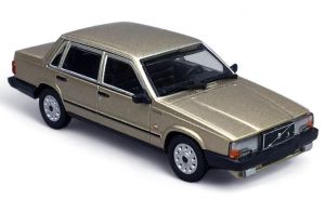 MNC870171700 - VOLVO 740 GL 1986 Dorato