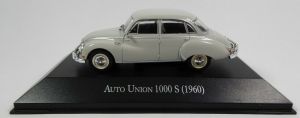 MAGARG37 - AUTO UNION 1000S berlina 4 porte grigia del 1960 venduta in blister