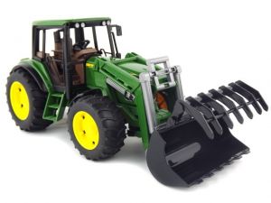 BRU2052 - JOHN DEERE 6920 con forcella Scala: 1/16