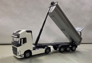 EMEK22351 - VOLVO FH16 4x2 bianco con cassone a 3 assi