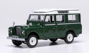 IXOCLC616N.22 - LAND ROVER Serie III 109 1978 Verde e Bianca