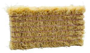 CW0278 - Balla di paglia quadrata con filo viola - 7,8 x 3,7 x 2,5 cm
