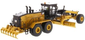 DCM85552 - Livellatrice CATERPILLAR 24M con ripper driver e scatola metallica