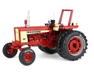 FAR-001 - FARMALL 504 con roll-bar e pneumatici Firestone - Edizione limitata a 452 esemplari.