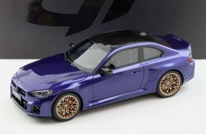 GT552 - BMW M2 CS 2025 Blu Velluto e Viola