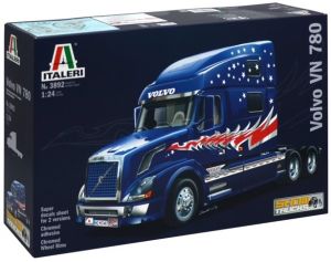 ITA3892 - VOLVO VN780 modello a muso allungato da montare e verniciare