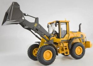MOT300021 - Caricatore VOLVO L60G