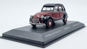 ODE179 - CITROEN 2CV Charleston 1981, nera e bordeaux
