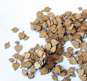 PLS227 - Foglie di tiglio gialle in miniatura da 4 mm per diorama