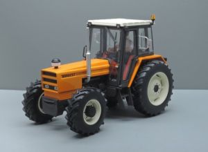 REP178 - RENAULT 981-4S 4 ruote motrici