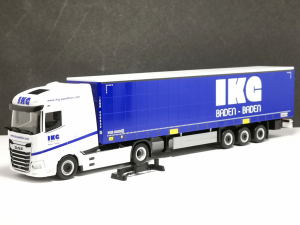 HER959001 - DAF XG 4x2 con rimorchio a 3 assi IKG Spedition