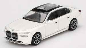 MGT00819-L - BMW I7 Xdrive 60 Mineral 2024 LHD bianco