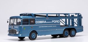 IXOTTR041.22 - FIAT 306/2 6x2 1956 Trasportatore Bartoletti - FORD COBRA Blu