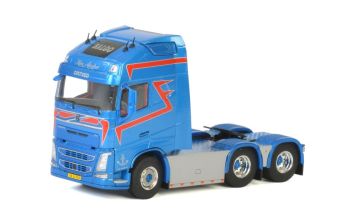 WSI01-2388 - VOLVO FH4 GLOBETROTTER XL 6x2 KIM ANCKER