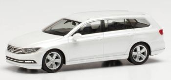 HER038423-005 - VOLKSWAGEN Passat Variante Bianco Perla