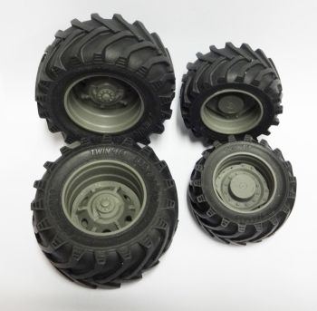 ART04274 - 4 Ruote Trelleborg - Anteriori 47x24mm - Posteriori 62x30mm