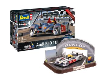 REV05682 - Confezione regalo Audi R10 TDI LeMans + Puzzle 3D da assemblare e dipingere