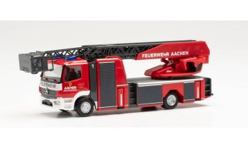 HER095938 - Camion dei pompieri su larga scala MERCEDES Atego