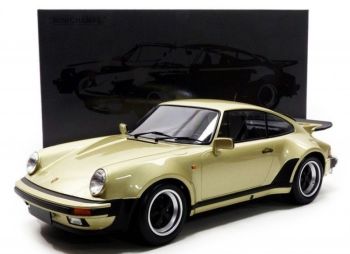 MNC125066129 - PORSCHE 911 Turbo 1977 Oro metallizzato - Edizione limitata a 100 esemplari.