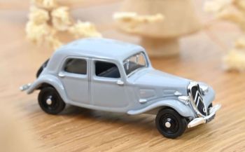 NOREV153027 - Citroën 11A del 1937 grigia