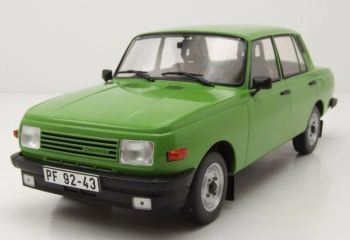MOD18062 - WARTBURG 353 1985 Verde