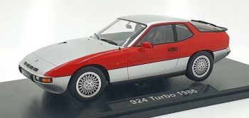 KKS180902 - Porsche 924 Turbo del 1986, argento e rosso