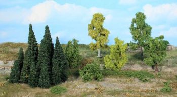 HEK1964 - 16 Alberi, abeti e cespugli 5-11 cm
