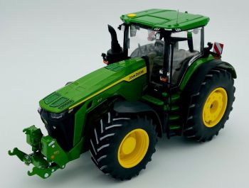 CW0150 - JOHN DEERE 8R410 precision con pesi ruota posteriore