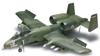 REV21300 - Aereo Monogram A-10 Warthog da assemblare e dipingere