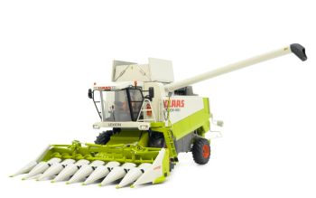 MAR2504 - Mietitrebbia CLAAS Lexion 480 con testate per mais 8-75C