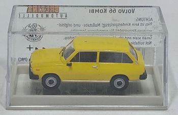 BRE27626 - VOLVO 66 Kombi giallo