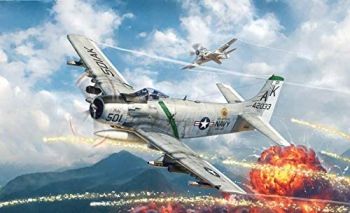 ITA2788 - Aereo Skyraider A-1H da assemblare e verniciare