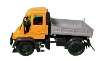 WEL32380JAUNE - MERCEDES-BENZ Unimog U400 Giallo e Grigio