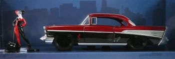 JAD33087 - 1957 CHEVROLET BEL-AIR-HARD TOP con figura di HARLEY QUINN
