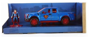 JAD33092 - 2017 FORD Raptor F-150 con la figura di SUPERMAN