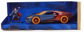 JAD33360 - FORD GT 2017 con figura del Dr. STRANGE