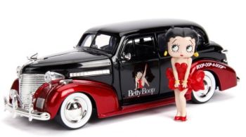 JAD30695 - 1939 CHEVY Master Deluxe con BETTY BOOP