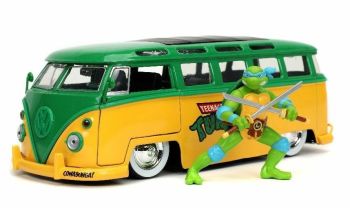 JAD31786 - VOLKSWAGEN Bus TORTUES NINJA con statuetta Leonardo